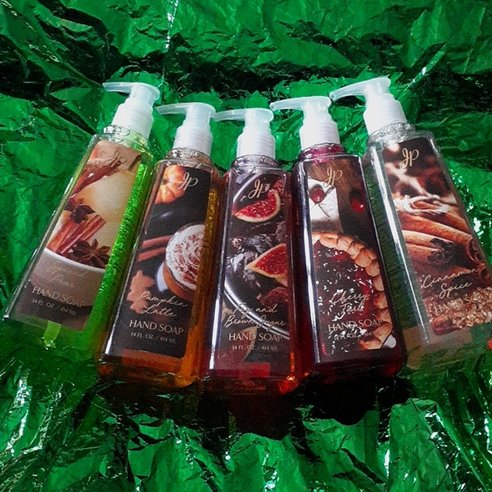 Holiday soap collection - Picture 1 of 1